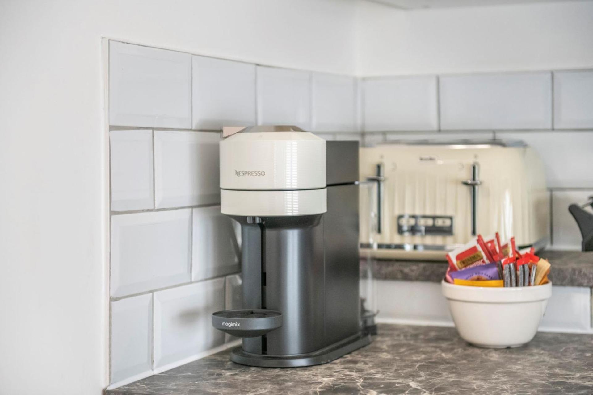 Appartamento The Cutesy - Fitzrovia - By Frankie Says Londra Esterno foto